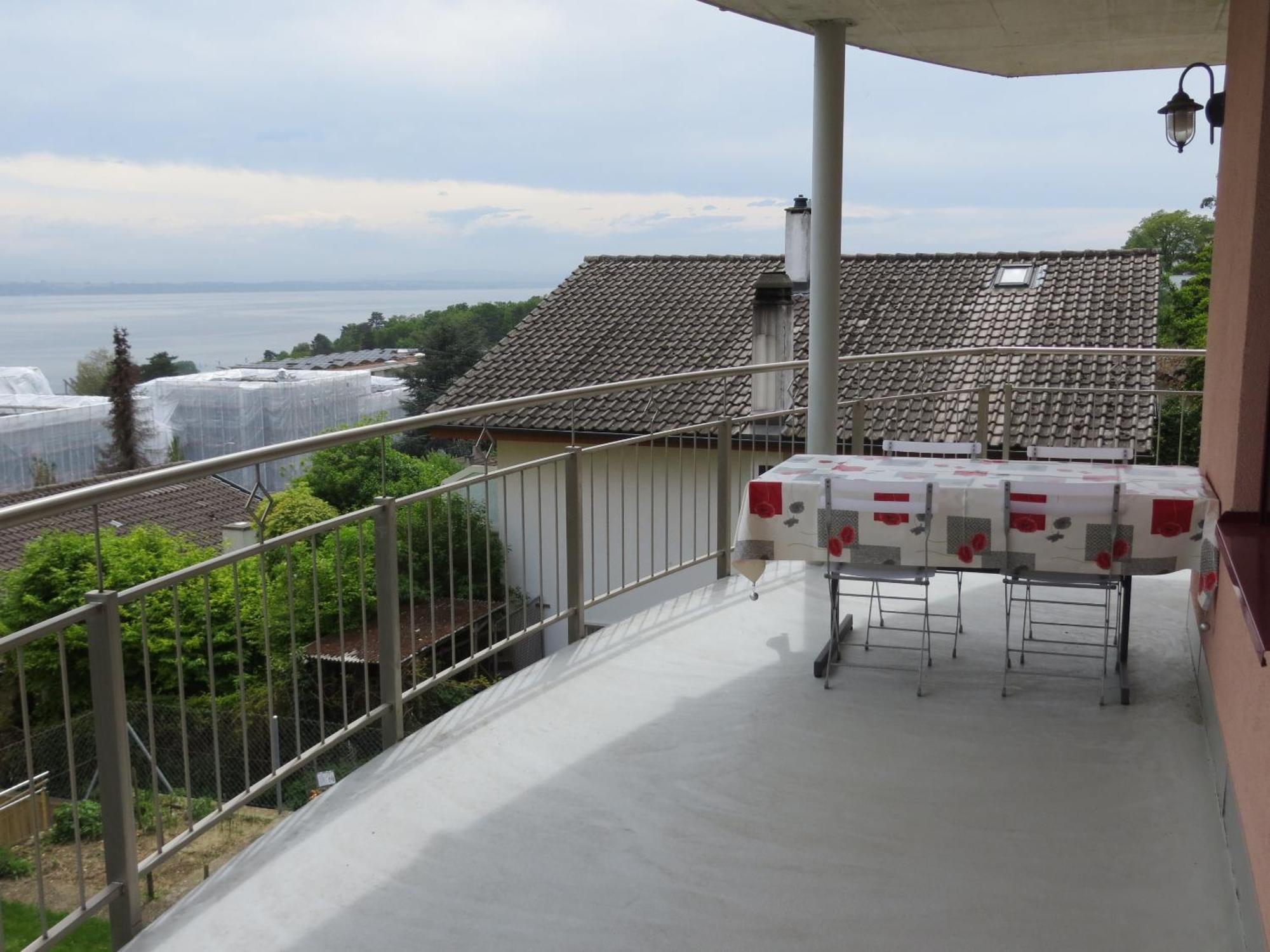 Appartamento Chez Carole Neuchâtel Esterno foto